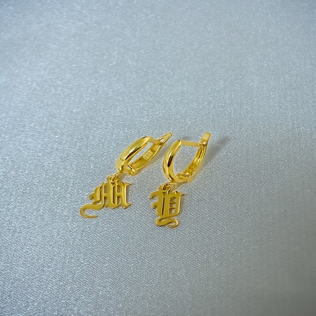 Harfli Sallanan English Font Küpe